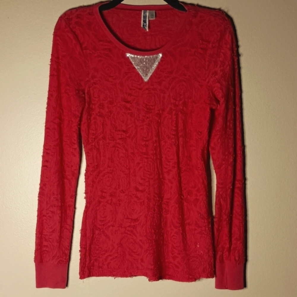 BKE Red Long-Sleeve Textured Top with Silver Triangle Accent